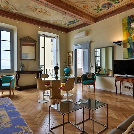 Apartamento Palais Hongran De Fiana Niza Exterior foto